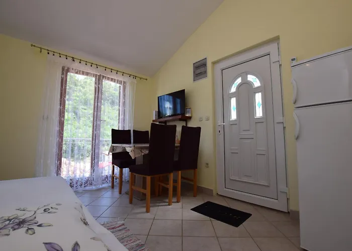 Milena Appartement *